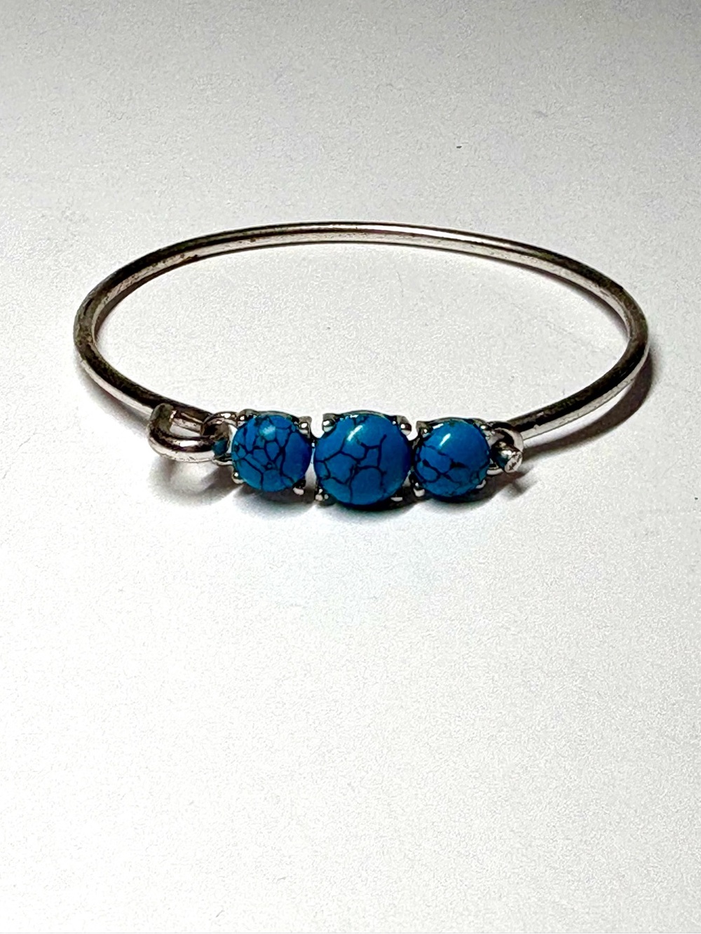 Vintage Bohemian Style Blue Triple Turquoise Silver Tone Hinged Bangle Bracelet